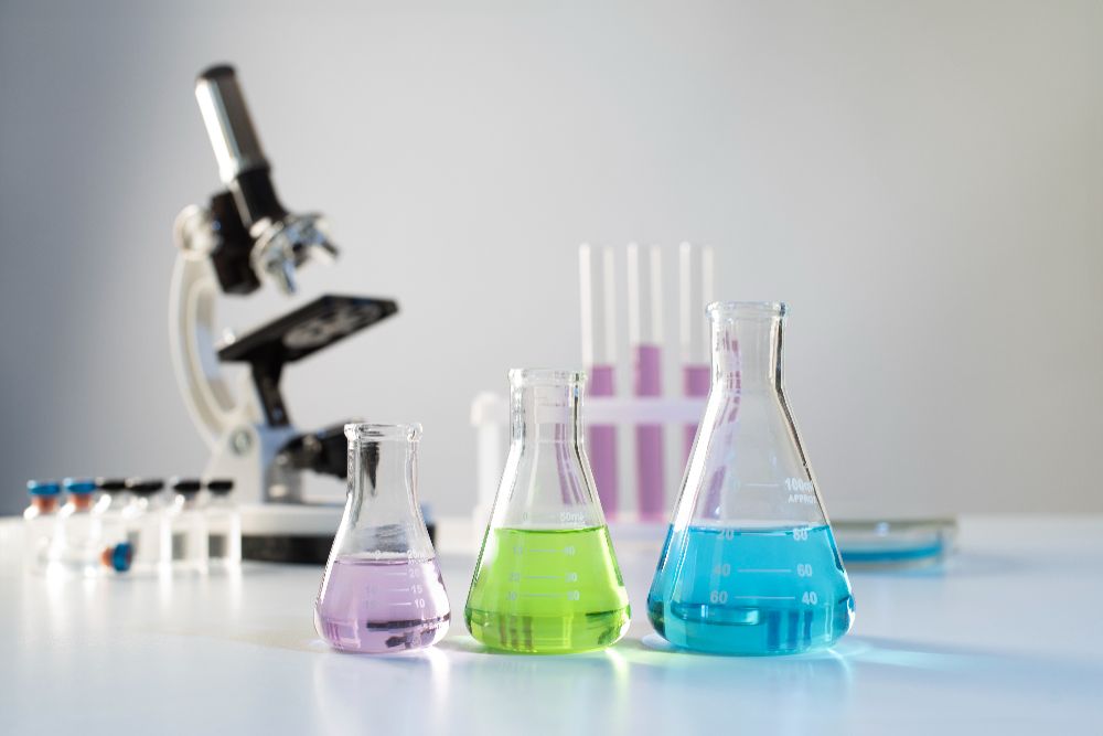 view-laboratory-test-tube-samples (1)